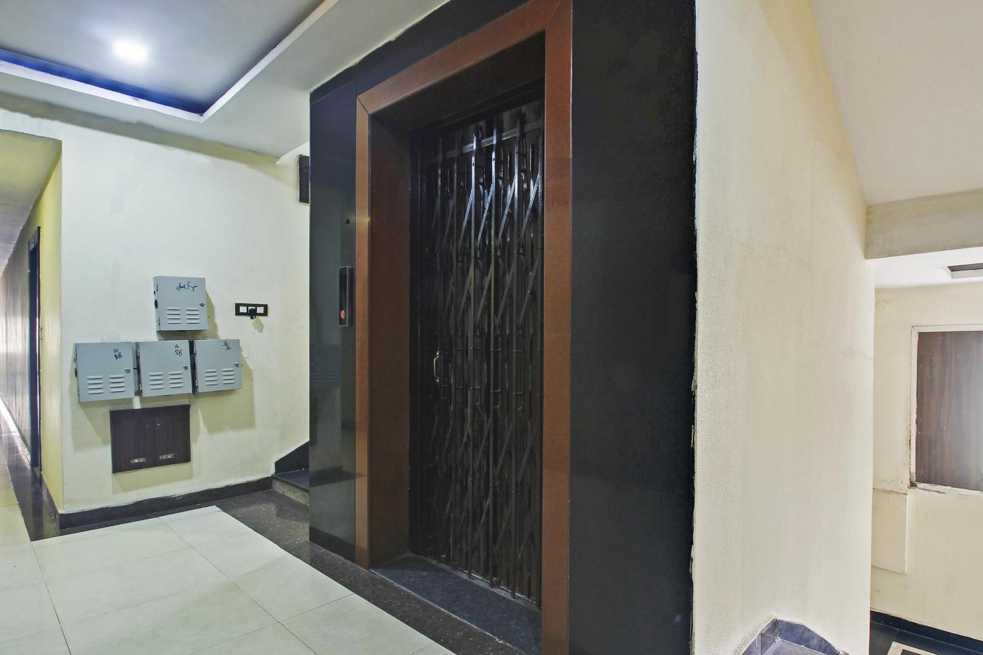 Flagship Grand Sandarshini Inn Near Mgbs Bus Station Hajdarabad Zewnętrze zdjęcie